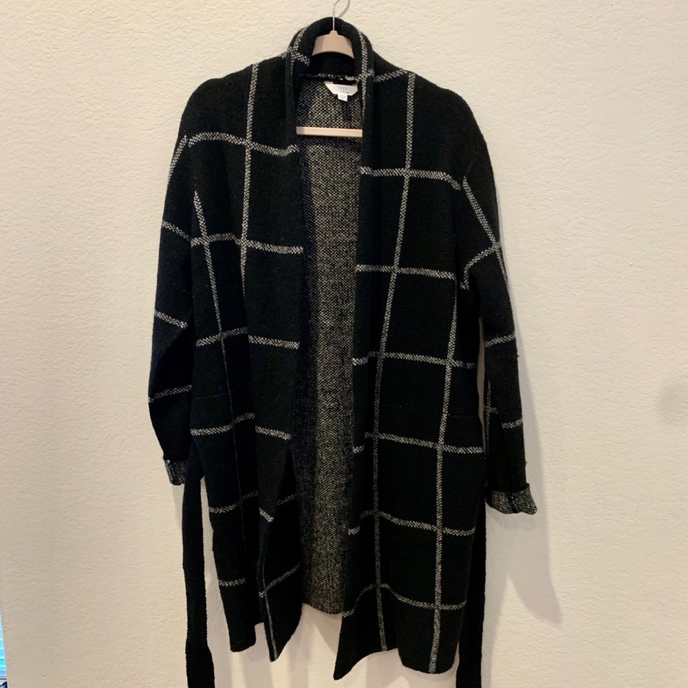 Time and Tru, black and white, plaid sweater cardigan w/ tie.